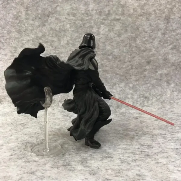 Star Wars Darth Vader Anime Action 15.5CM - Imagem 3
