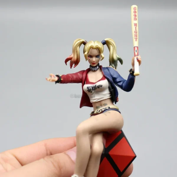 Arlequina 13cm Action Figure - Imagem 9