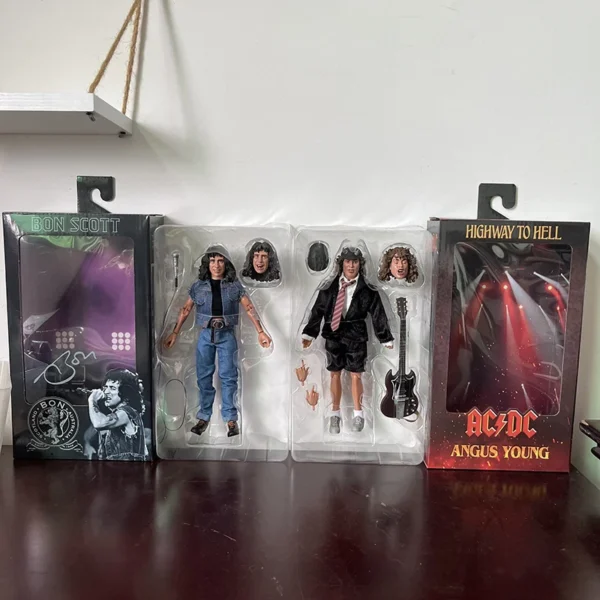 Angus Young - Bon Scott Action Boneco Colecionável - Imagem 10